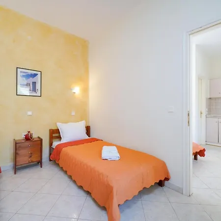 Apart Otel Konstantinos 1 2*